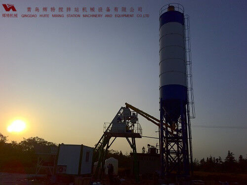 攪拌站HZS35易損件少，維護(hù)簡(jiǎn)單，運(yùn)行費(fèi)用低