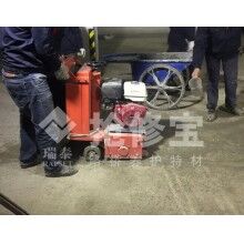 地下停車場(chǎng)地坪基層處理什么快速材料好？