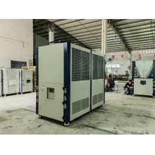 船舶焊接常用冷風(fēng)機(jī)降溫制冷，船艙焊接專用冷風(fēng)機(jī)降溫制冷，船艙焊接常用冷凍機(jī)降溫，船艙焊接采用冷卻機(jī)降溫制冷